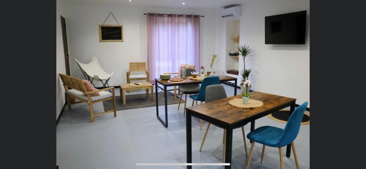 Aux Fines Bulles Gite Et Chambres D Hotes Neuve-Maison Buitenkant foto